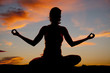 Foto: Silhouette woman yoga front sit Silhouette woman yoga front sit