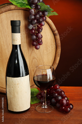 Photo: Composition of wine, wooden barrel and grape, Composition of wine, wooden barrel and grape,
