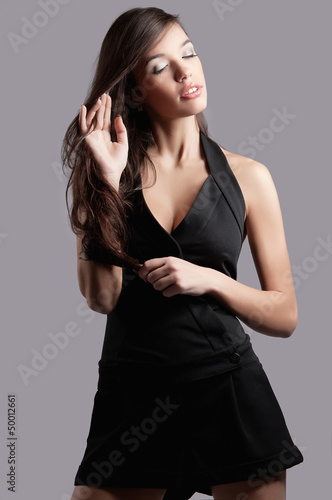 Photo: Portrait elegant woman Portrait elegant woman