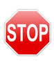 Stopschild mit leichtem Nebel