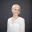 optimistische junge frau