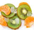 kiwi et clémentine dans de la glace