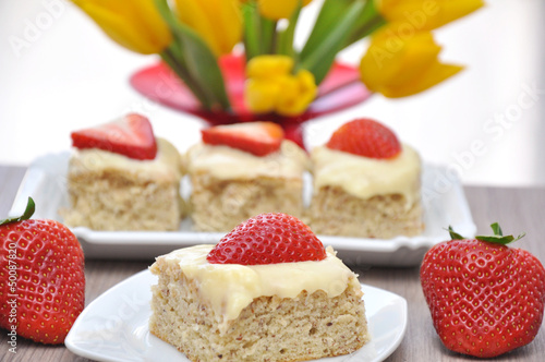 Photo: Erdbeer Vanille Kuchen Erdbeer Vanille Kuchen