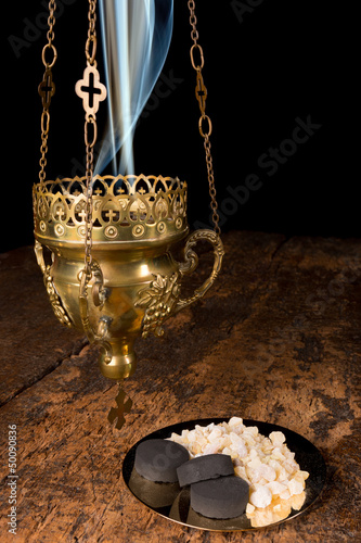 Photo: Incense burning Incense burning