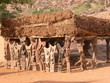 Photo: hutte à palabre hutte à palabre