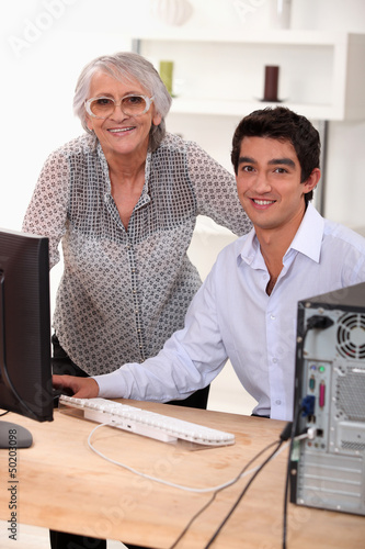 Photo: elederly woman learning how to use computer elederly woman learning how to use computer