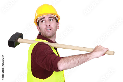 Photo: Worker with shoulder harness Worker with shoulder harness