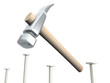 Hammer und Nägel