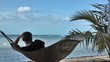 Video: sieste au bord d'un lagon sieste au bord d'un lagon