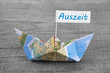 Auszeit - Konzept Urlaub mit Segelboot