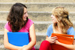 Foto: Girlfriends talking Girlfriends talking
