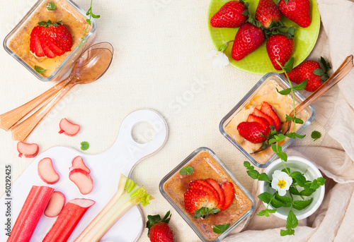 Photo: Rhubarb and strawberry dessert Rhubarb and strawberry dessert