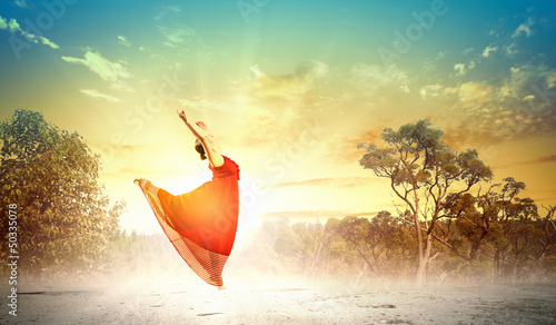 Photo: Female ballet dancer Female ballet dancer