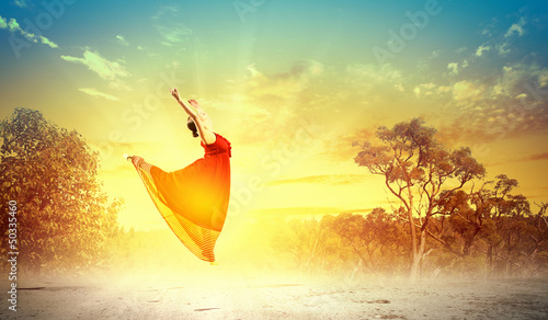 Photo: Female ballet dancer Female ballet dancer