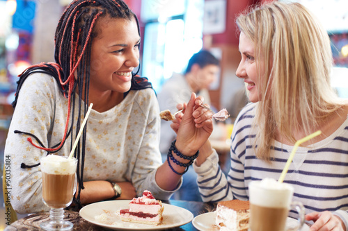 Photo: Eating cakes Eating cakes