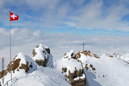Photo: Schweizerfahne im Gebirge Schweizerfahne im Gebirge