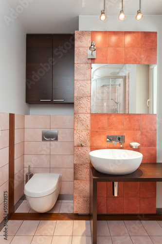 Photo: Spacious apartment - Modern bathroom Spacious apartment - Modern bathroom