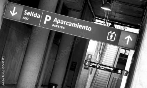 Photo: Railway station with signposting and escalators Railway station with signposting and escalators
