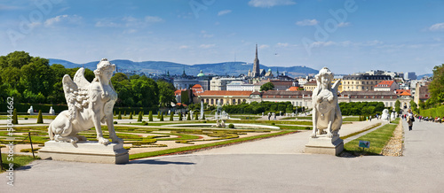 Photo: Belvedere Palace of Vienna with Sphinx sculptures Belvedere Palace of Vienna with Sphinx sculptures