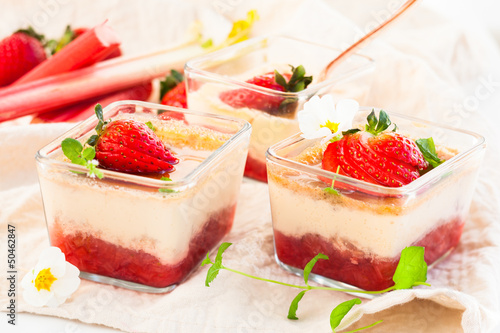 Photo: Rhubarb and strawberry dessert Rhubarb and strawberry dessert