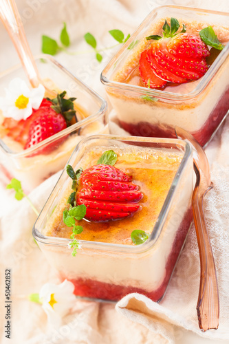 Photo: Rhubarb and strawberry dessert Rhubarb and strawberry dessert