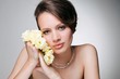Foto: Fine woman with flowers Fine woman with flowers