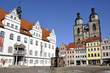 Foto: Wittenberg Luther Denkmal mit Rathaus und Stadtkirche Wittenberg Luther Denkmal mit Rathaus und Stadtkirche