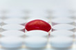Tabletten weiß und rot