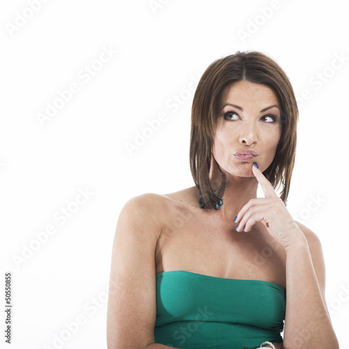 Photo: Nachdenkliche hübsche Frau Nachdenkliche hübsche Frau
