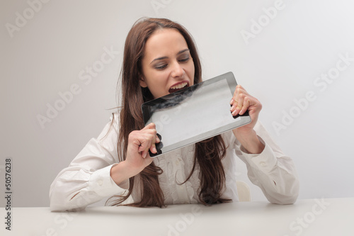 Photo: bite tablet bite tablet