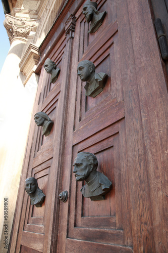 Photo: Busts on the door of Mariacki door Busts on the door of Mariacki door