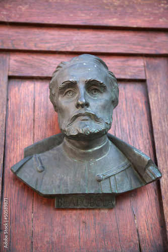 Photo: A bust on the door of Mariacki door A bust on the door of Mariacki door