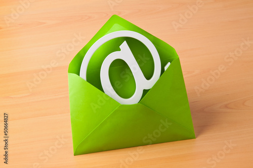 Illustration: Email Logo in Umschlag Email Logo in Umschlag