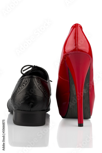 Photo: High Heels und Herrenschuh High Heels und Herrenschuh