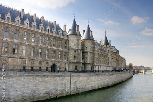 Photo: quais de seine quais de seine