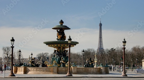 Photo: fontaine de la place de la concorde à paris fontaine de la place de la concorde à paris