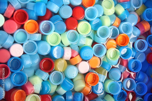 Photo: In many colors bottle caps. In many colors bottle caps.