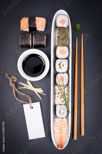 Photo: Fresh sushi, label Fresh sushi, label