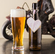 canvas print picture - Gekühltes goldene Bier in ein Glas.