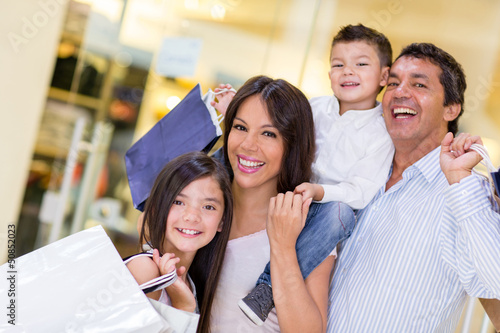 Photo: Family going shopping Family going shopping