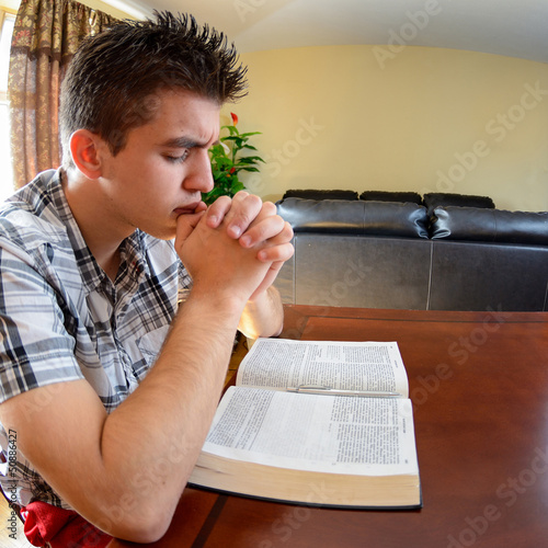 Photo: Latin Teenager Praying Latin Teenager Praying