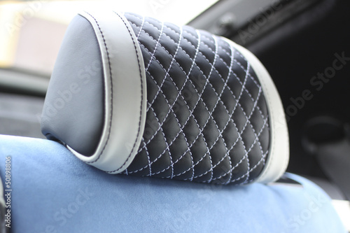Photo: Detailaufnahme von edlen Fahrzeugsitzen Detailaufnahme von edlen Fahrzeugsitzen