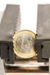 Euro im Schraubstock