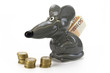Sparkassenmaus mit Geld