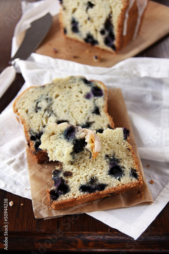 Photo: zitronenkuchen mit blaubeeren zitronenkuchen mit blaubeeren