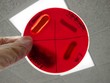 Foto: Bacterial pathogen colony colonies on blood agar streak plate Bacterial pathogen colony colonies on blood agar streak plate