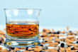 Ein Drink und Zigaretten