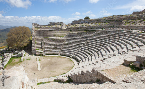 Photo: Teatro Greco di Segesta_Trapani_Sicilia Teatro Greco di Segesta_Trapani_Sicilia