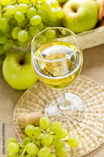 Photo: Wine Wine