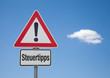 Achtung Schild mit Wolke STEUERTIPPS